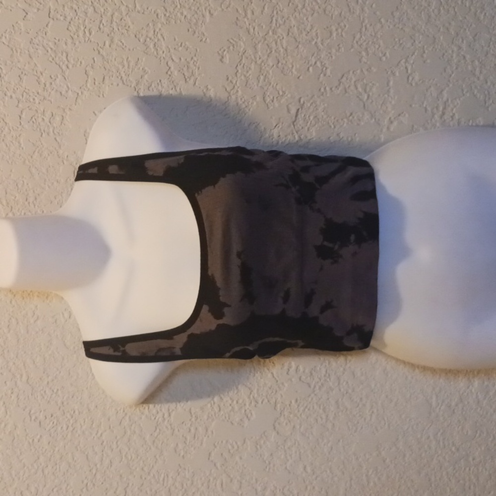 Victorias Secret Pink sports bra